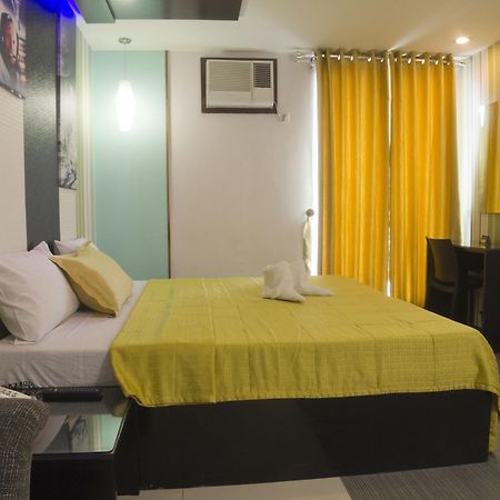 Icon Hotel North Edsa Quezon City Exterior foto